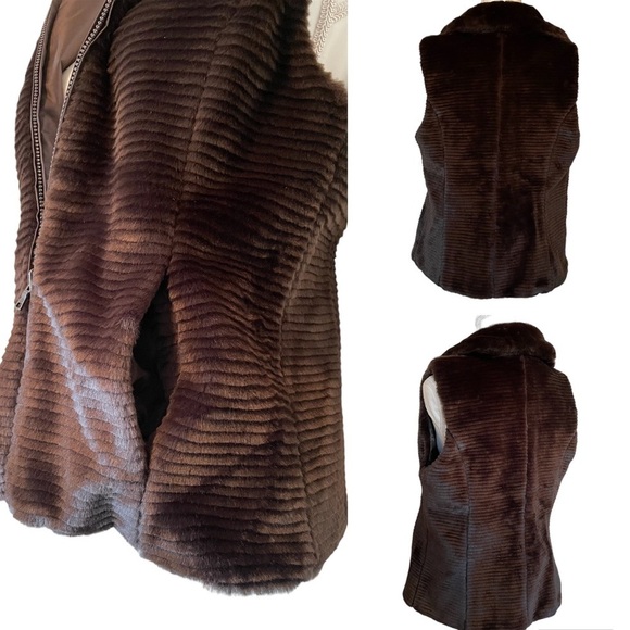 Liz Claiborne Chocolate Brown Reversible Zip-Up Faux Fur Women’s Vest Medium - Picture 5 of 14